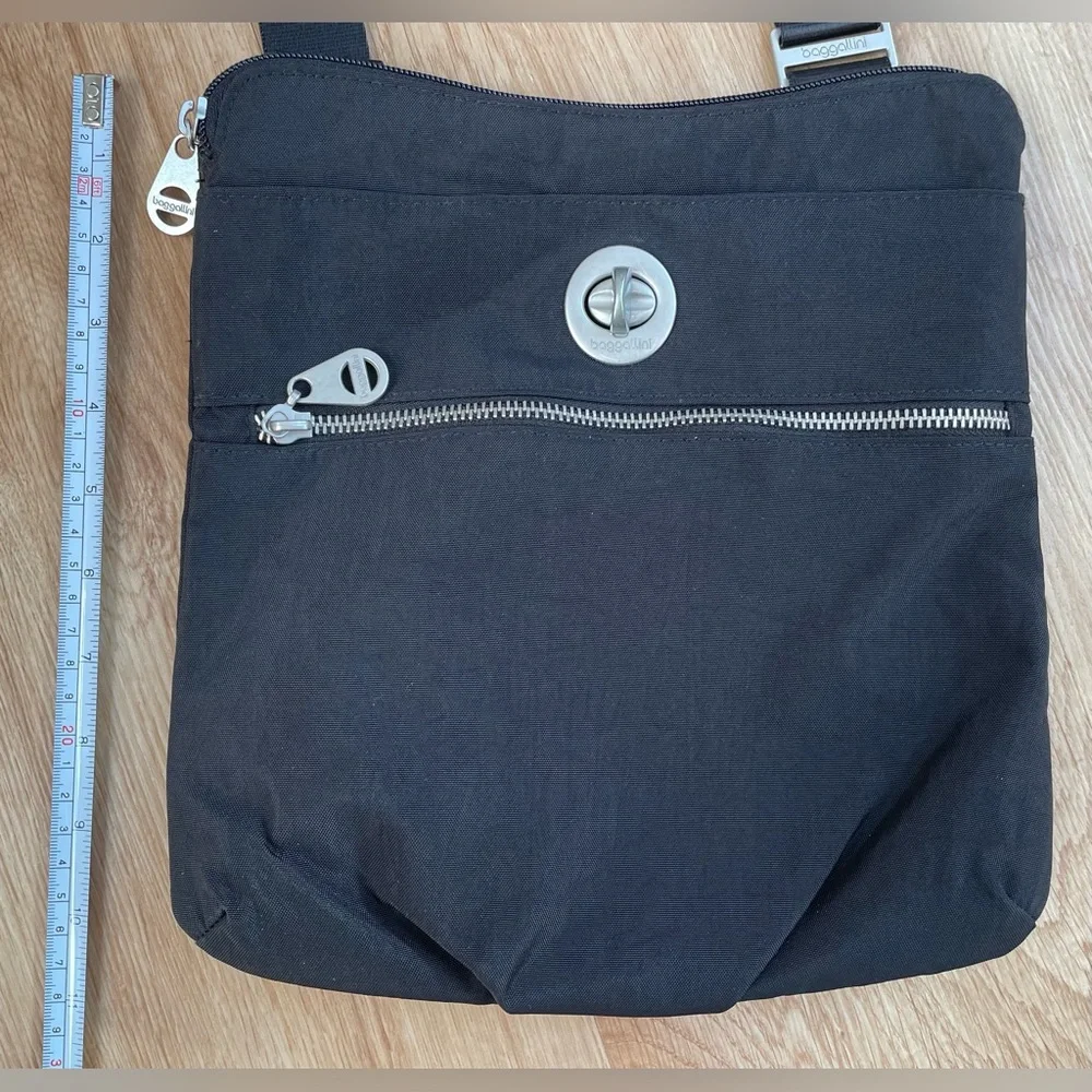 Baggallini Crossbody bag Banover black silver medium nylon water resistant $88
